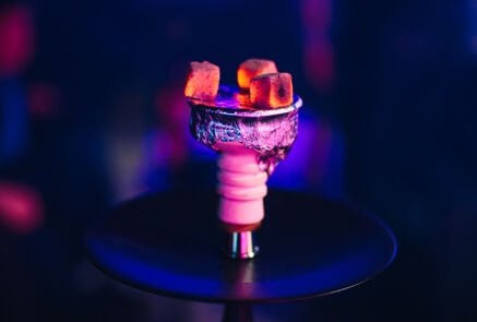 Tek Delikli ve Çok Delikli Nargile Lüleleri Arasındaki Farklar Nelerdir?